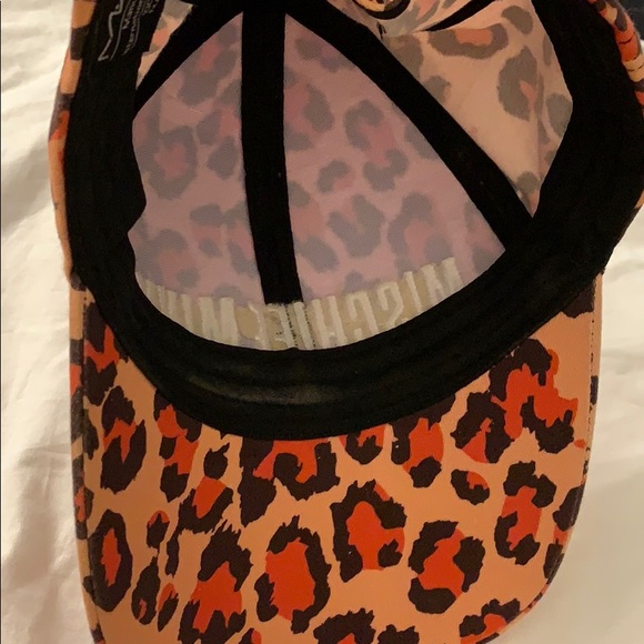 AUTHENTIC MAC GIRLS- MISCHIEF MINX - Picture 4 of 5